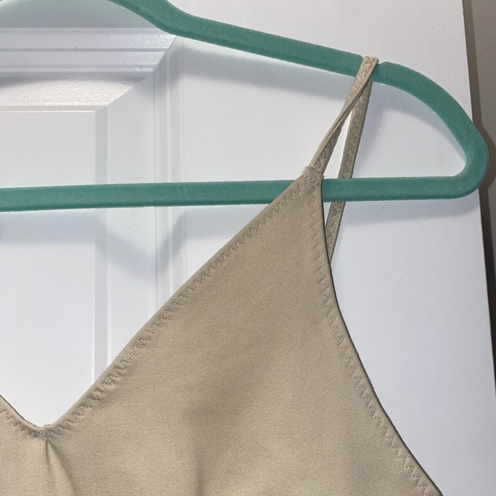 Nude tan bodysuit - Picture 2 of 5